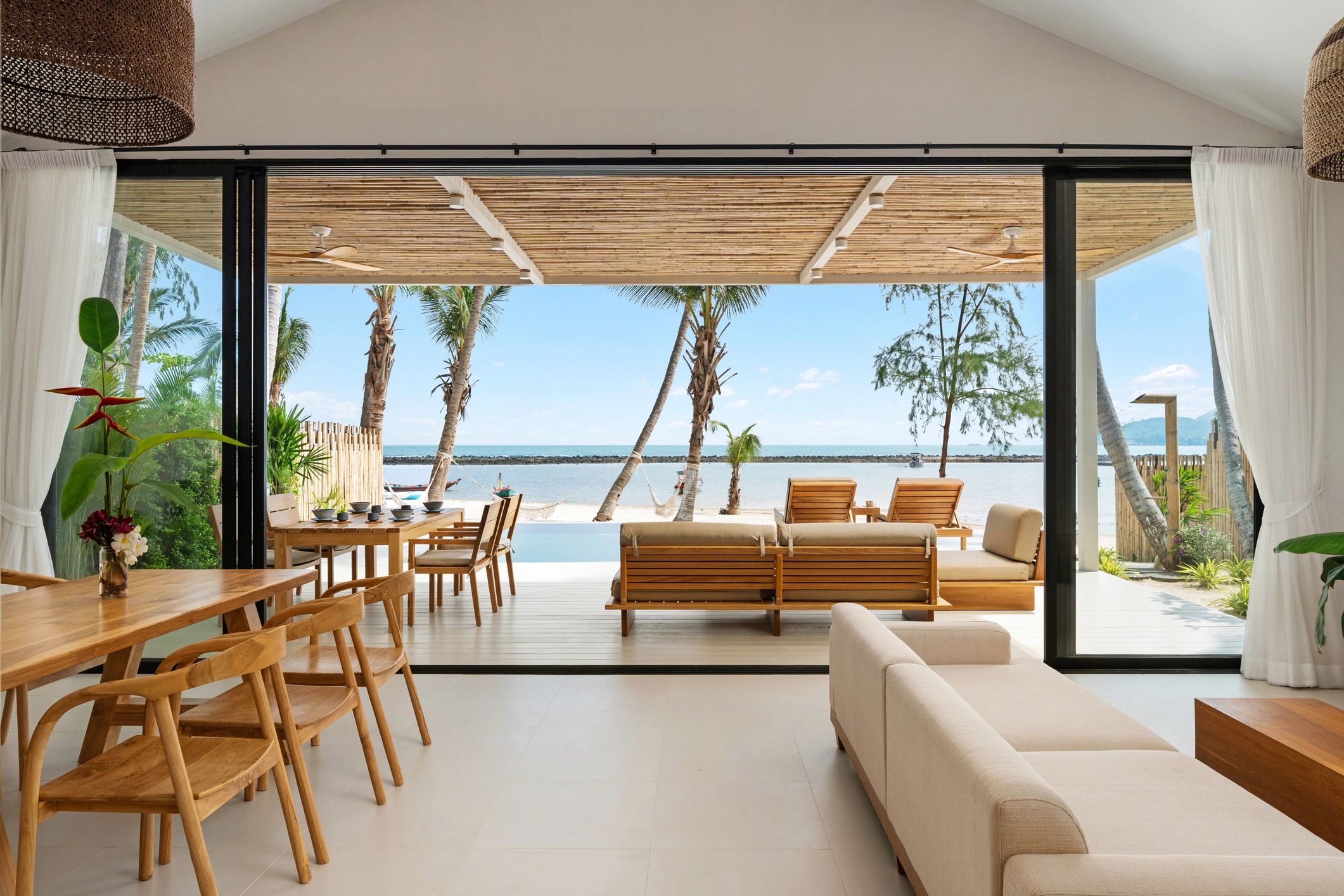 Elegant hotel interior with refined furnishings and relaxing ambiance